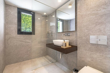 3ad98e6d809d586c35d606212b2e58bb - 30