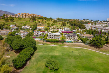 3ad98e6d809d586c35d606212b2e58bb - 38