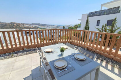 3b30988d60967e0db892836b3d3c2c0a - 14