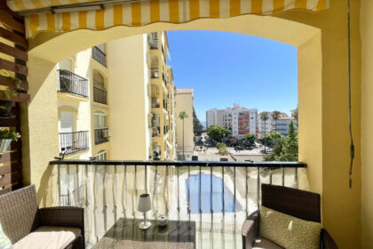 3e284f14f2cd467f2f47638383ecaa09 - 15