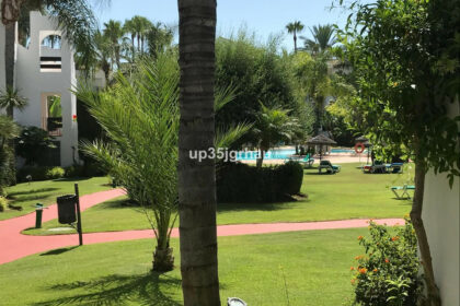 3e740001da03bb3e2b296d5a6d36e06f - 13