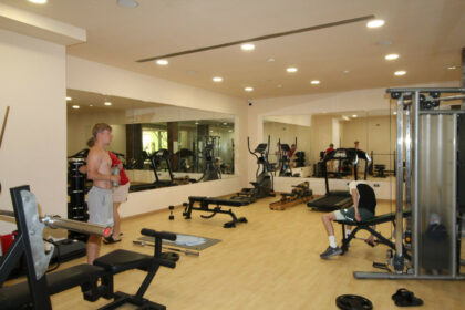 3e7b5a091bd752de42e0884dd2354fa3 - 23