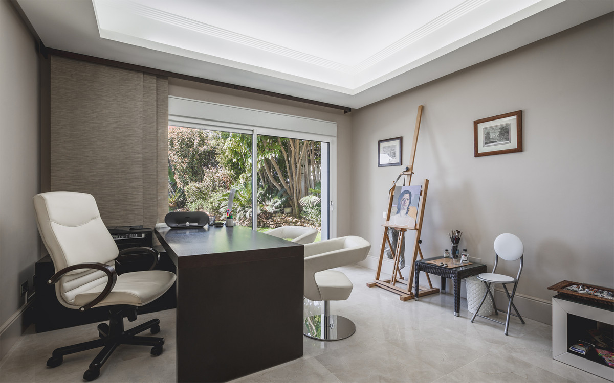 3ed4e340d9e6c2ca007635ca7af699cd - 32