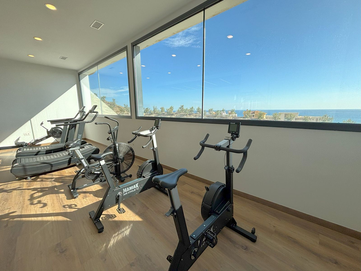 3f622c995487814312d690a7183b502f - 37