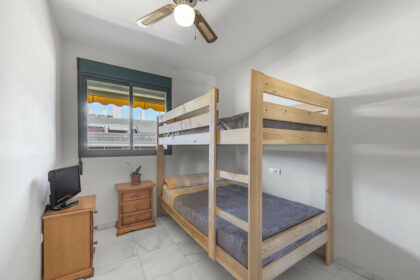 3f8c2354400f7c3a39f9e6e09c5a90f4 - 15