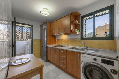 3f8c2354400f7c3a39f9e6e09c5a90f4 - 9