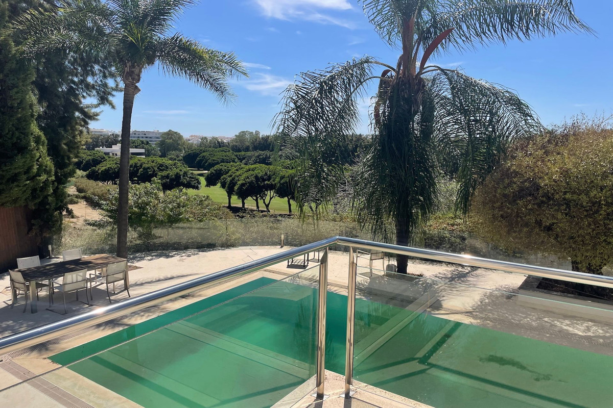 408588719fc1483de92de7017ba07756 - 8