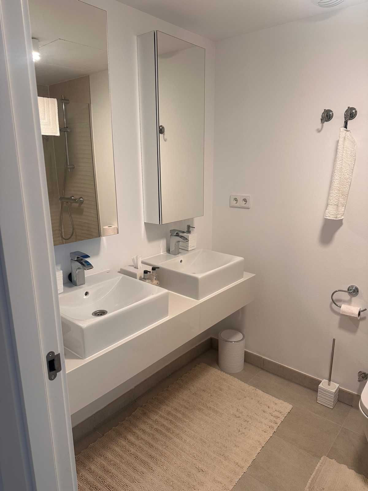 40886260417c04fb5e1b0560fb4c3bed - 13