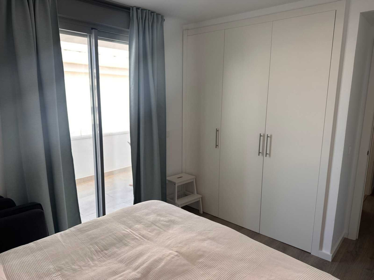 40886260417c04fb5e1b0560fb4c3bed - 15