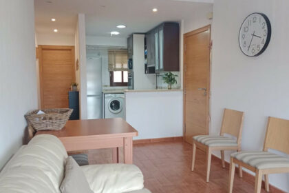 414ebccad846065669e5ea3e04881f77 - 1