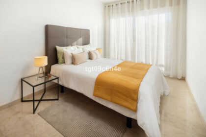 41f9e23ed3e62f61be1ded4ea8599517 - 13