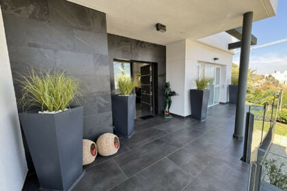 4265743479605ec6ea0dc6b1f343f153 - 8