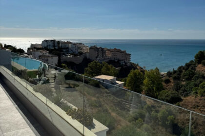 427fcc72c5c1ac733108afb283b7d1ab - 1