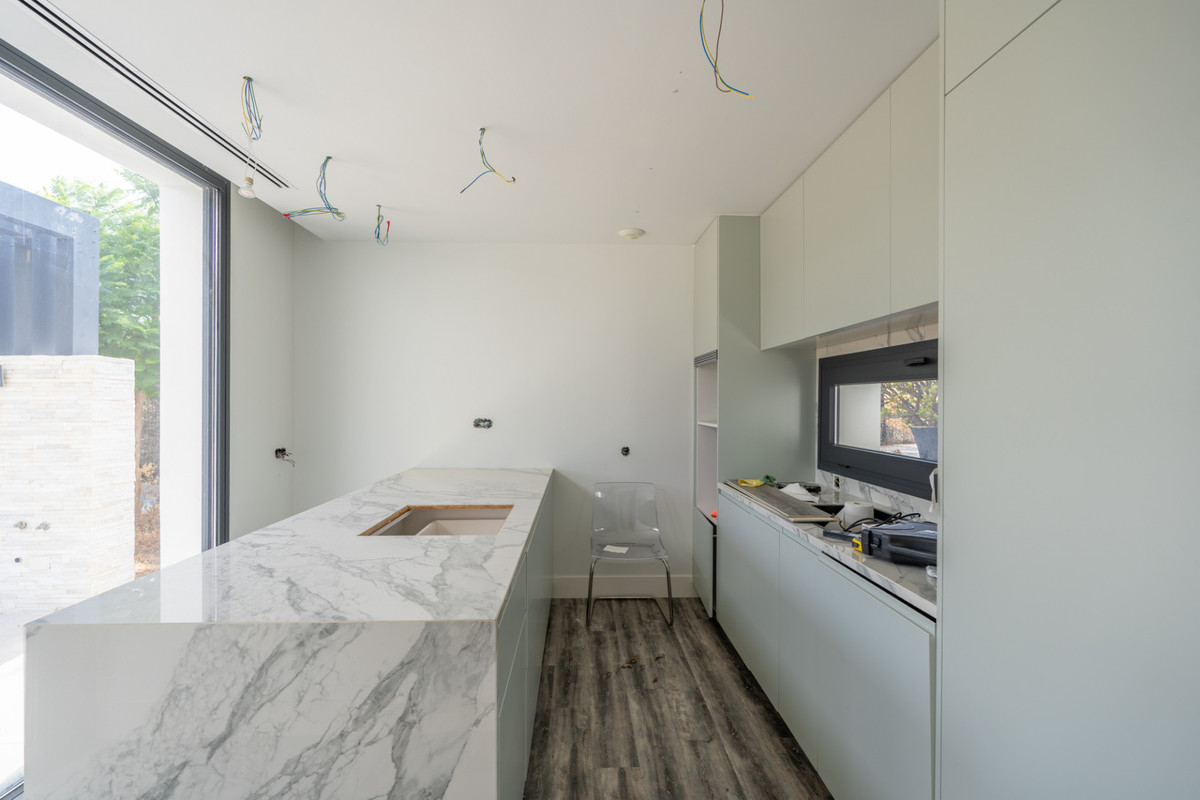 42a7d47af25dcd0c2aa22a0bc3f3a29f - 8