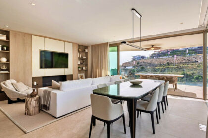 42a95b95691783a82bb04cc568dbbf52 - 2