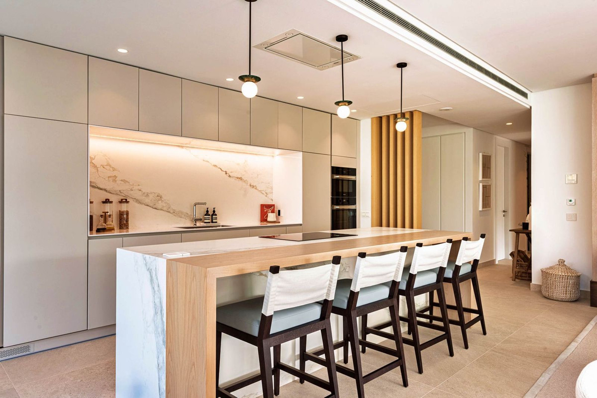 42a95b95691783a82bb04cc568dbbf52 - 6