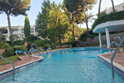 4358e44b1bd6fb92467837f57a121782 - 22