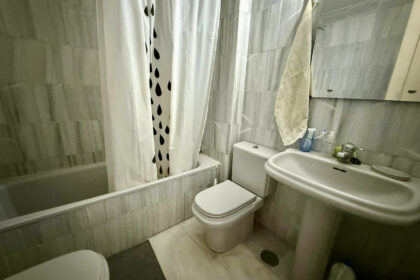 436dfde7ec9f8afe4748b64cf0070d94 - 3