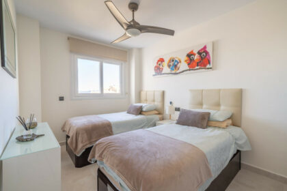 44b5566b07bb5fe540089fc8085d27b2 - 10