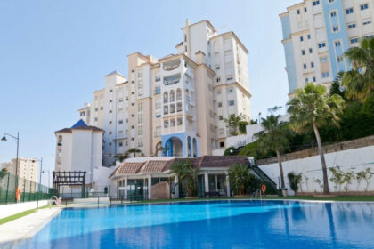 44b5566b07bb5fe540089fc8085d27b2 - 12