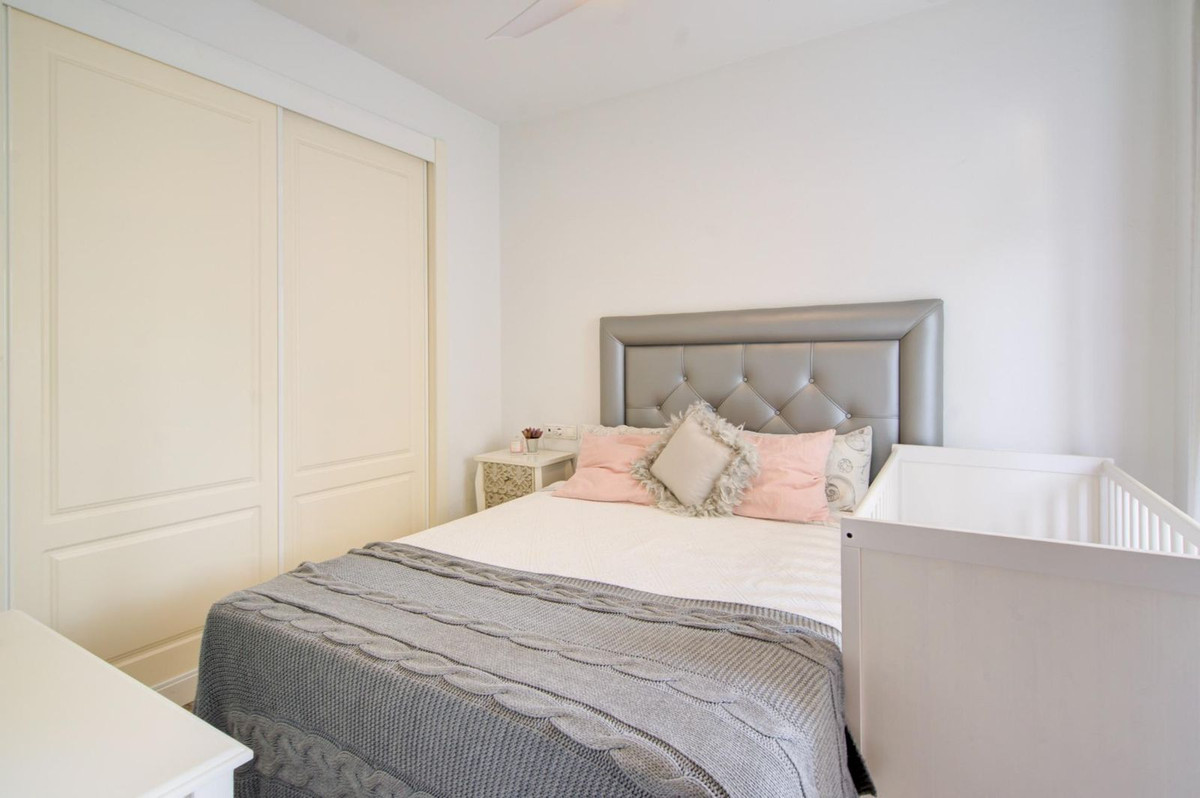 44fdc5e143c63296e4b1278bc9ad4df5 - 12