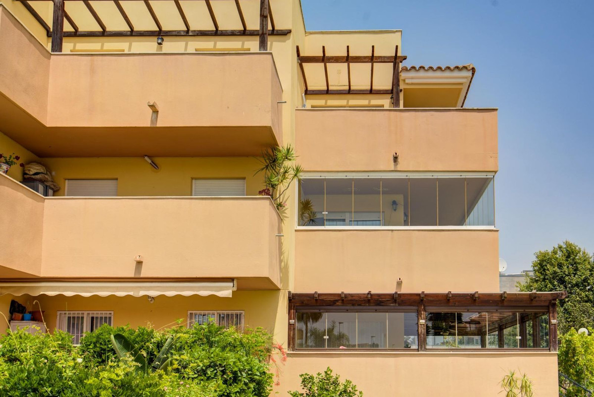 44fdc5e143c63296e4b1278bc9ad4df5 - 39