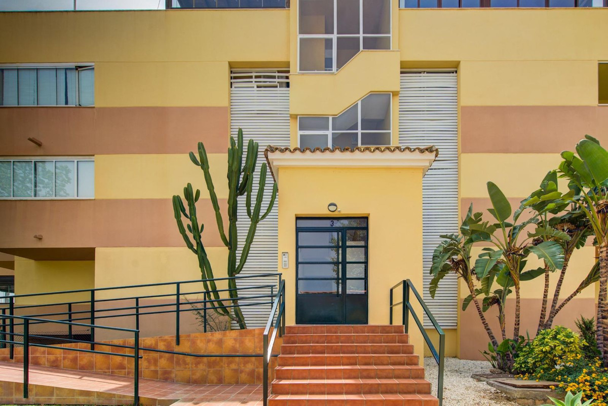 44fdc5e143c63296e4b1278bc9ad4df5 - 48