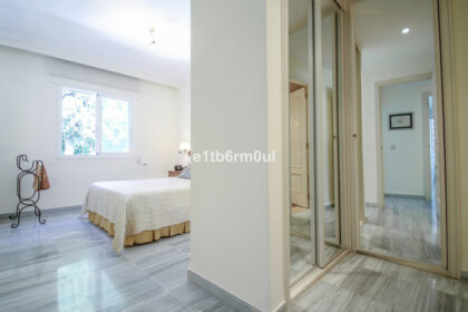 45325be373054b5d8722a5e56b11f25b - 10