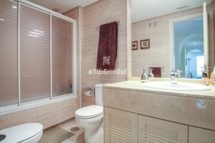 45325be373054b5d8722a5e56b11f25b - 11