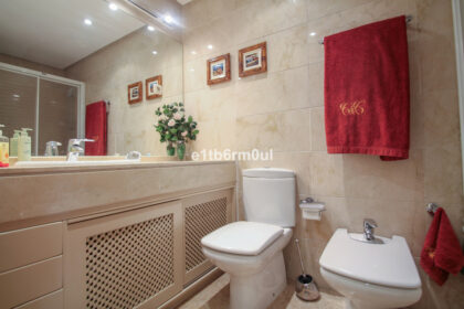 45325be373054b5d8722a5e56b11f25b - 16