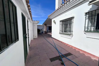 45902e1c451b3959b5032cb185db52a2 - 19