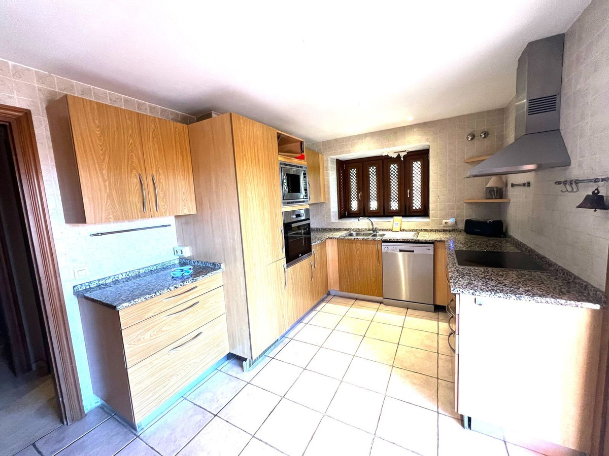 45df130360a5bae984b87609bae85bd5 - 3