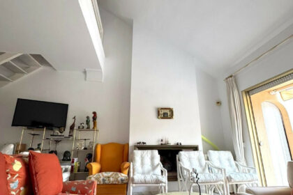 467fa322469a66c83eca170867489264 - 15