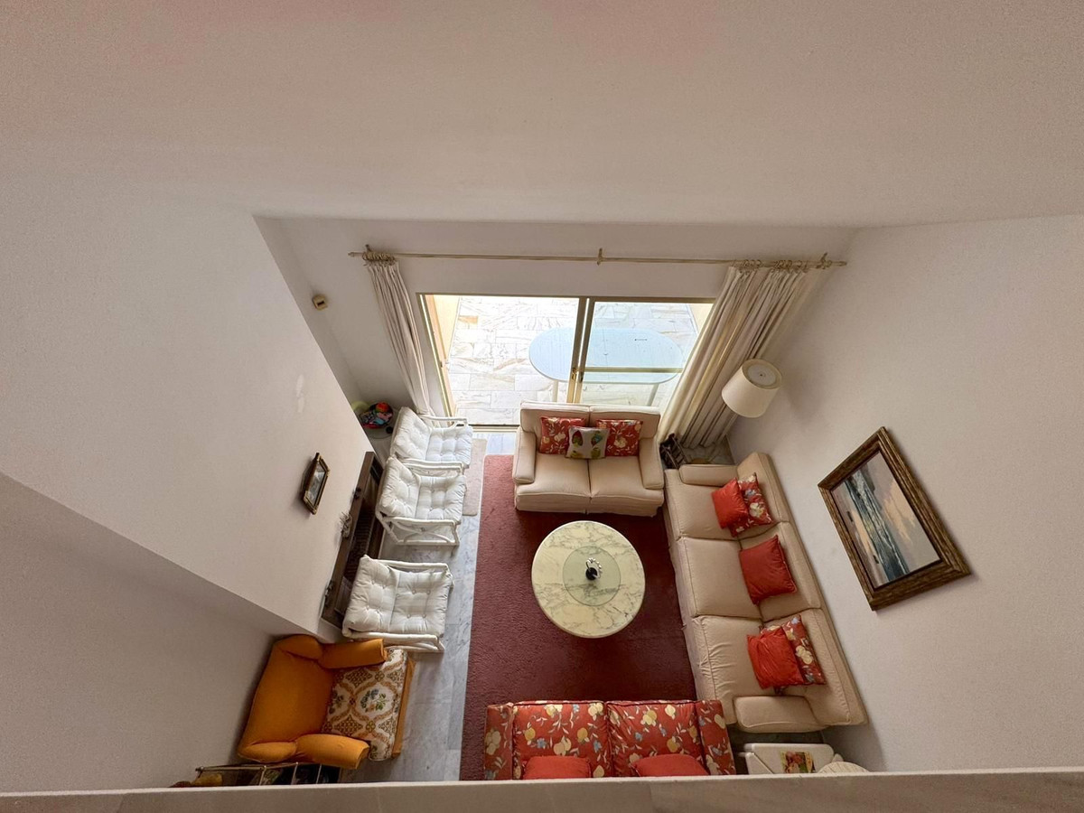 467fa322469a66c83eca170867489264 - 18