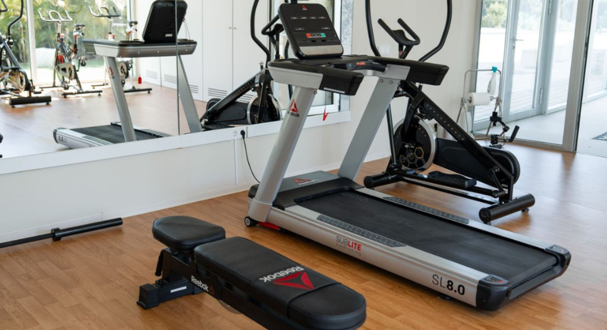 46e3c6c2dc95192a6d4aaeee3b82f9b8 - 24