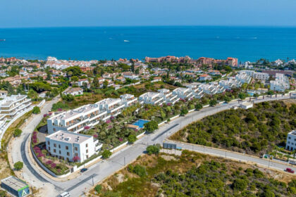 4741ff1af6de72f8a8172d382bb1e97e - 16