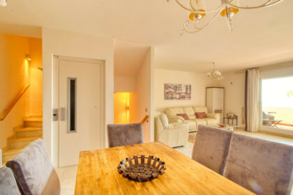 47e84de291926b8601eee4cda2cf3333 - 4