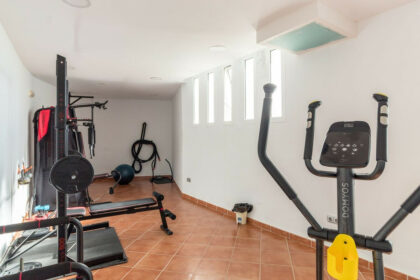 47e84de291926b8601eee4cda2cf3333 - 53