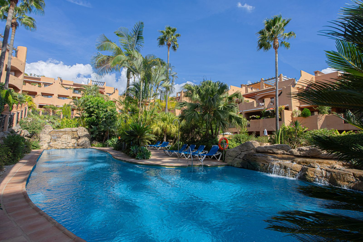 47ed58fac19857b19fa79a6fcaae363b - 26