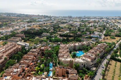 47ed58fac19857b19fa79a6fcaae363b - 28