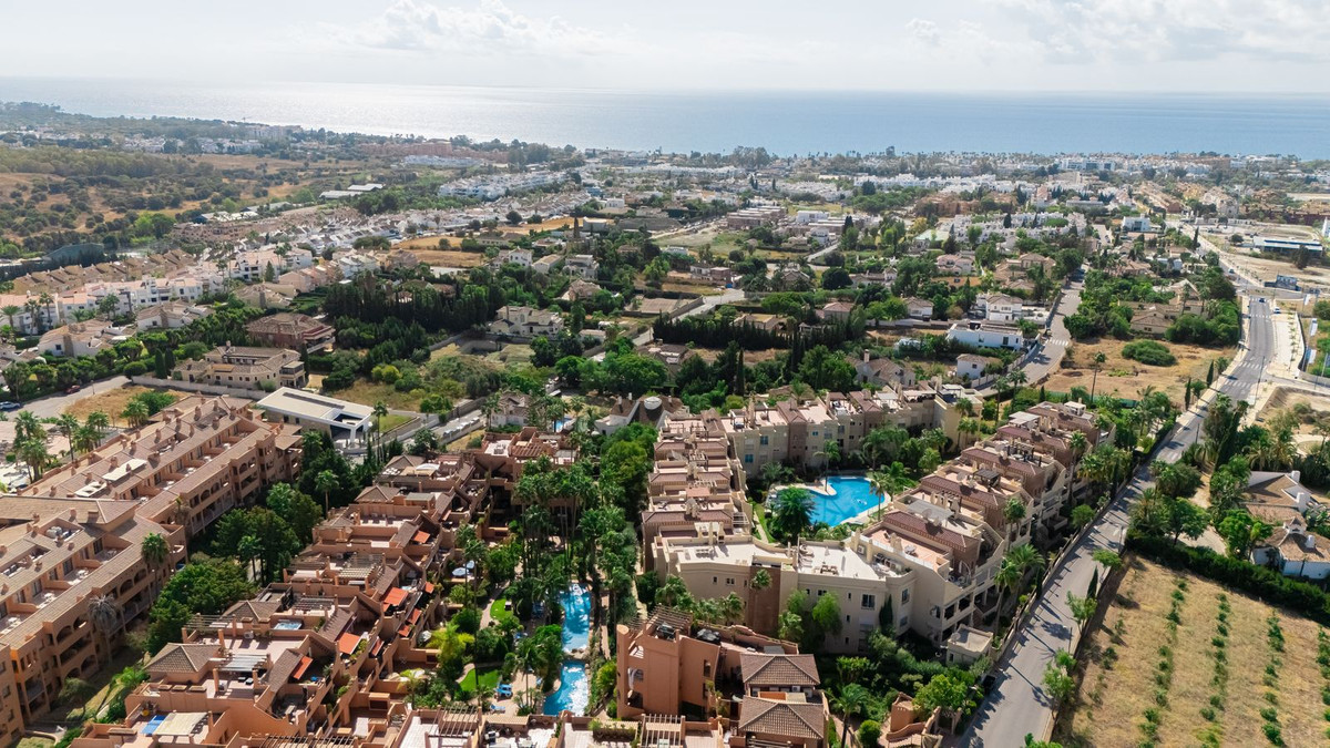 47ed58fac19857b19fa79a6fcaae363b - 28