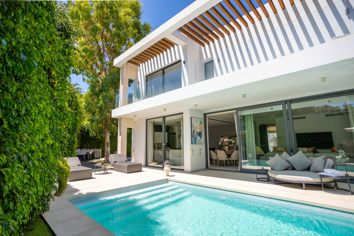 486c6c628c8b889b8f055b299a9bc5e7 - 1