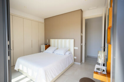 486c6c628c8b889b8f055b299a9bc5e7 - 12