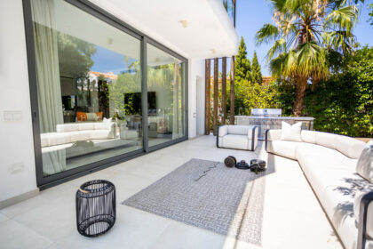 486c6c628c8b889b8f055b299a9bc5e7 - 21