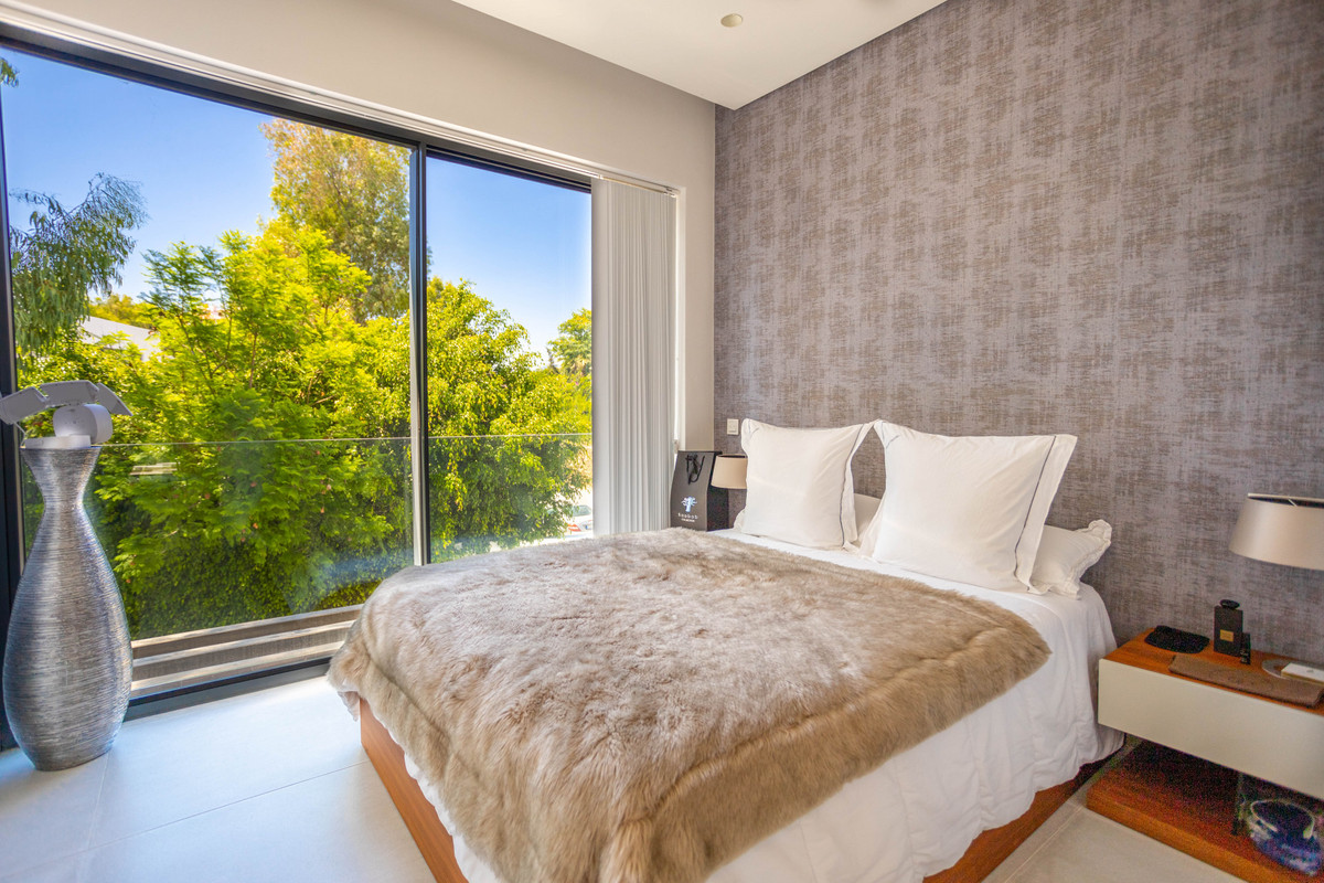 486c6c628c8b889b8f055b299a9bc5e7 - 4