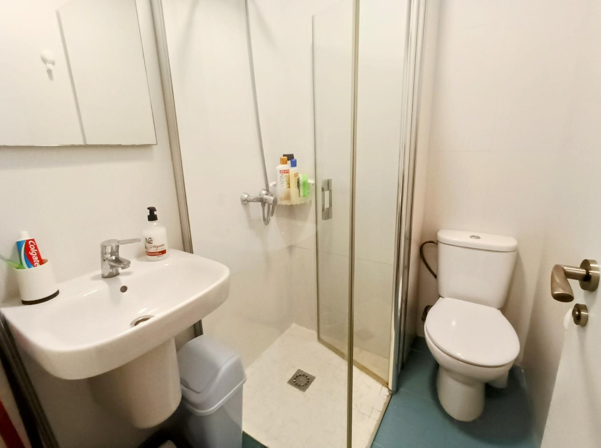 493b1bf83767db3fa4d4852b2f111598 - 10