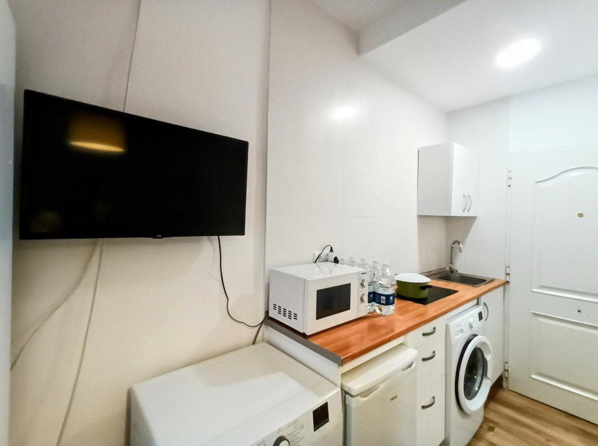 493b1bf83767db3fa4d4852b2f111598 - 5