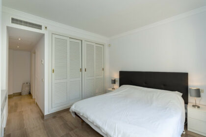 4946a227305bc3a94fed41708d0b9844 - 18