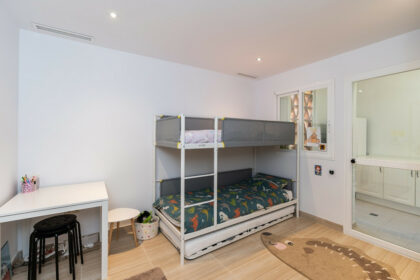 4946a227305bc3a94fed41708d0b9844 - 21