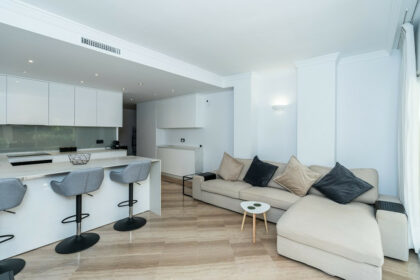 4946a227305bc3a94fed41708d0b9844 - 25